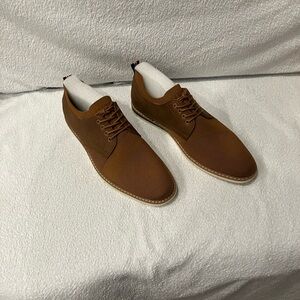 Men's Brown Lace-Up Oxford Shoes